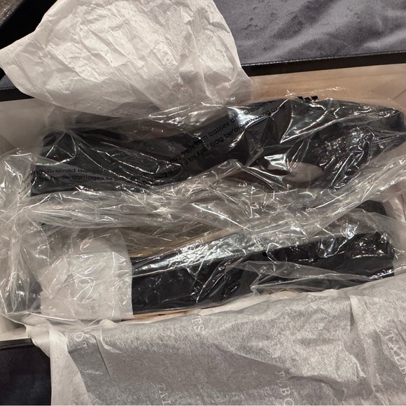 Talbots Black Edison Bow Suede Flat Women’s Shoe Sparkly Bow Sz 7.5 - Picture 8 of 8